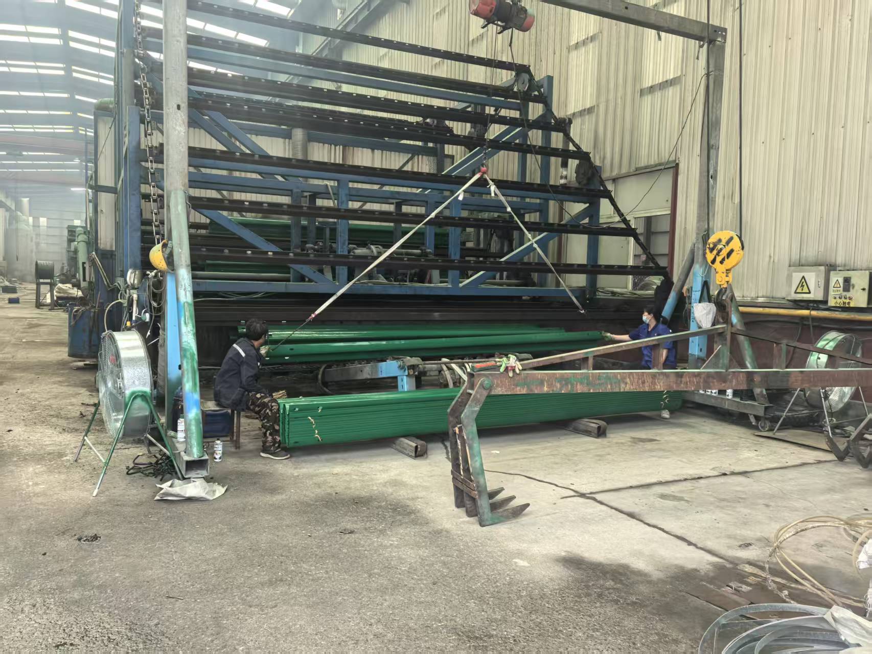 长沙市环氧锌基波形护栏环氧锌基波形护栏 - 排名